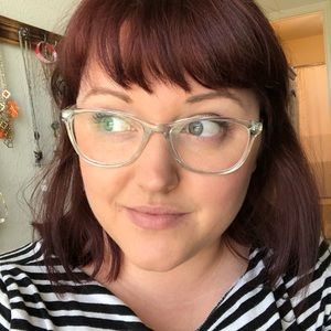 Meet your Posher, Marissa